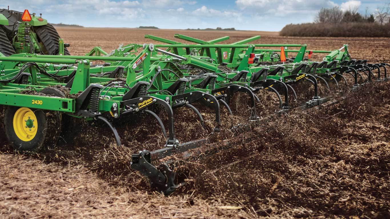 CHISEL PLOWS AND MULCH TILLER