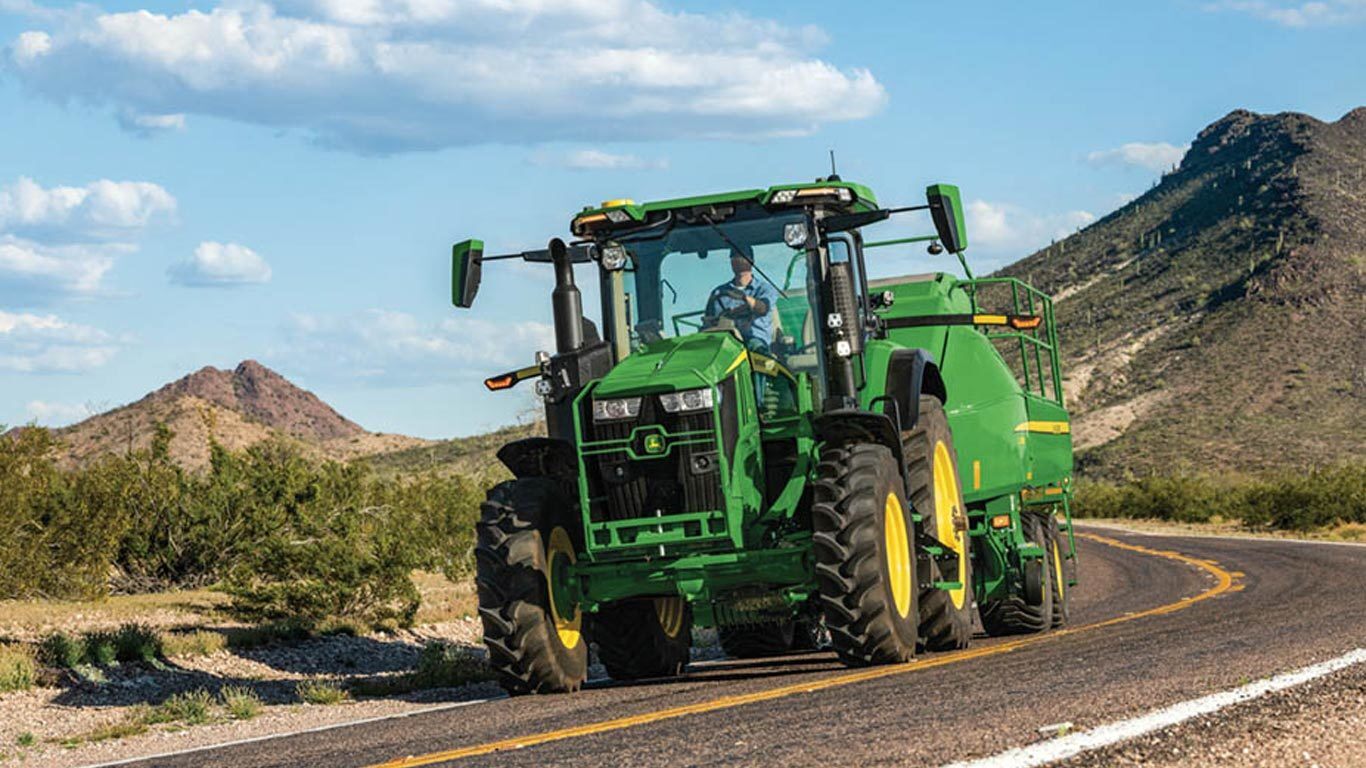 ROW CROP TRACTORS