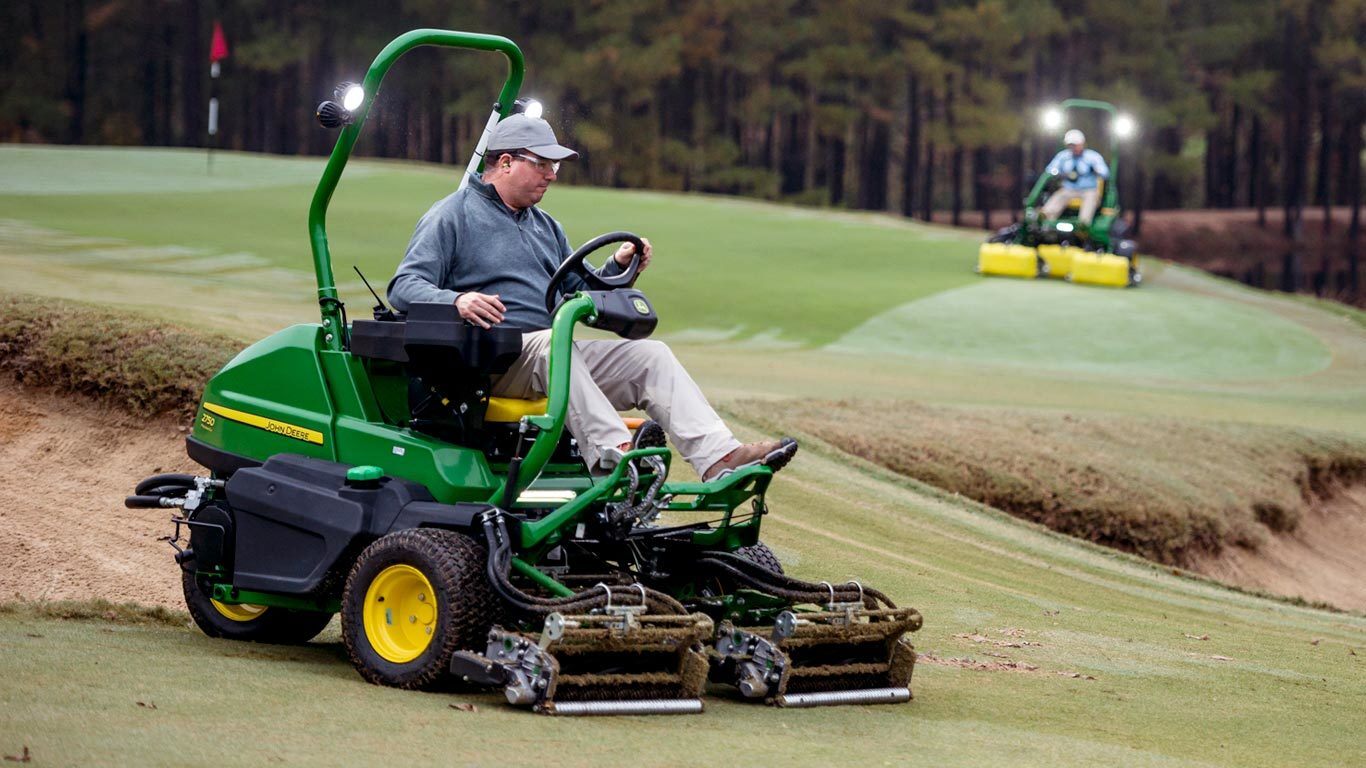 RIDING GREENS MOWERS