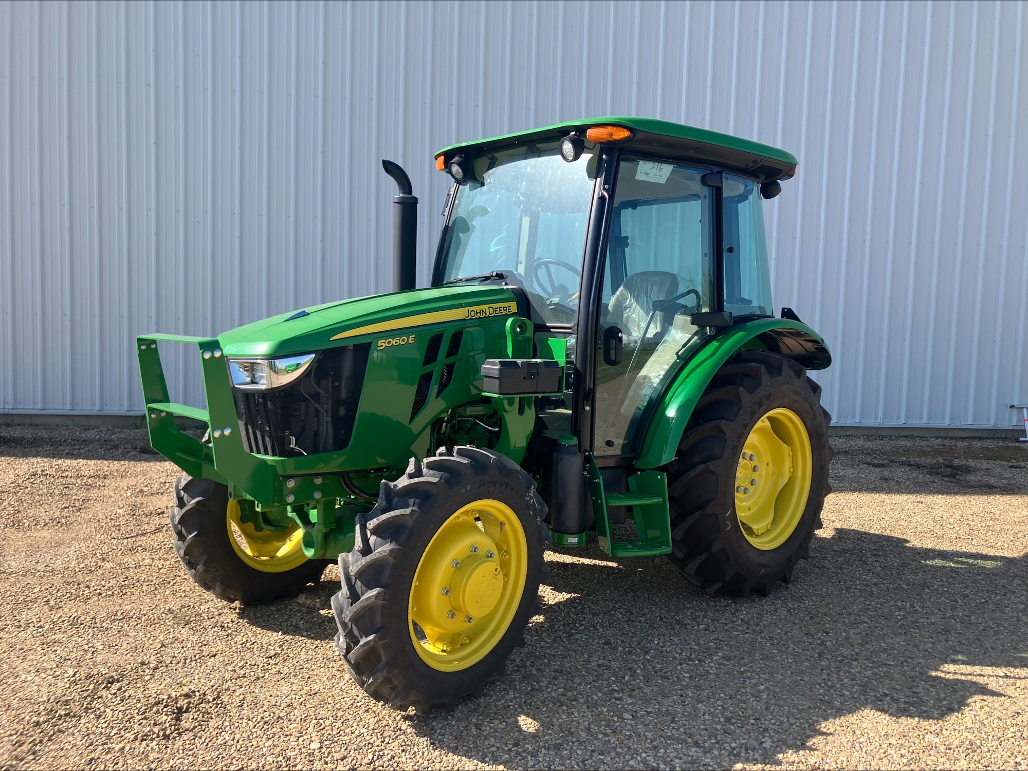 5060e-utility-tractor