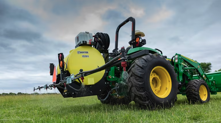 MOUNTED SPRAYERS
