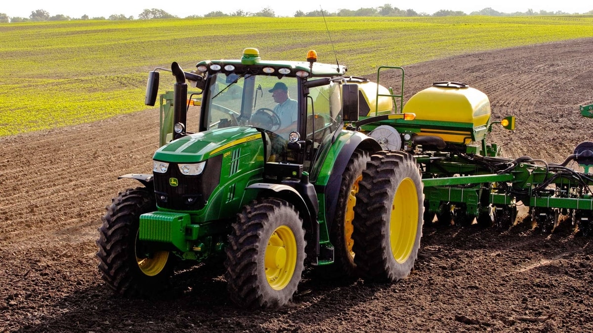 6 SERIES ROW CROP TRACTORS