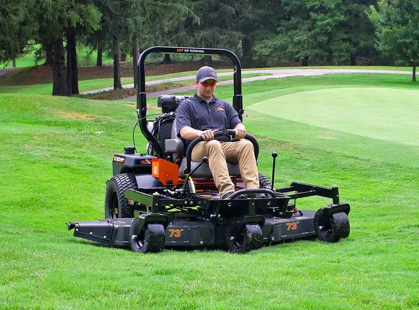 Commercial Zero Turn Mowers