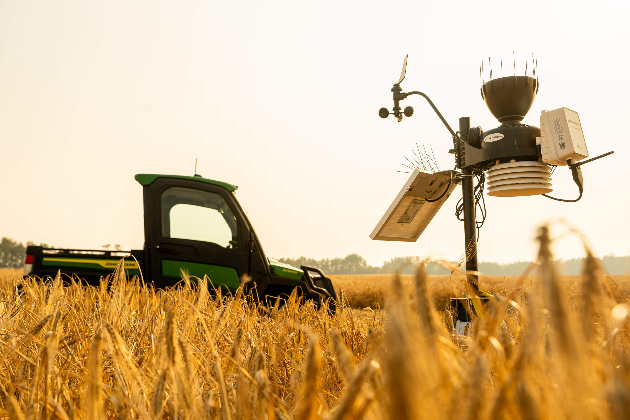 Crop Intelligence R5 Essential Weather Station Package